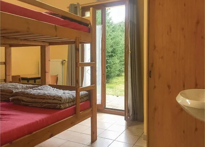 6 Bedroom Beautiful In Ferienhaus Dirbach