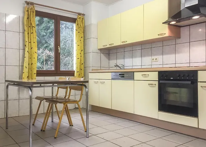 6 Bedroom Beautiful In Ferienhaus Dirbach